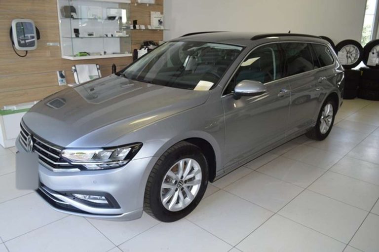 Volkswagen Passat Variant 1.5 TSI DSG Business