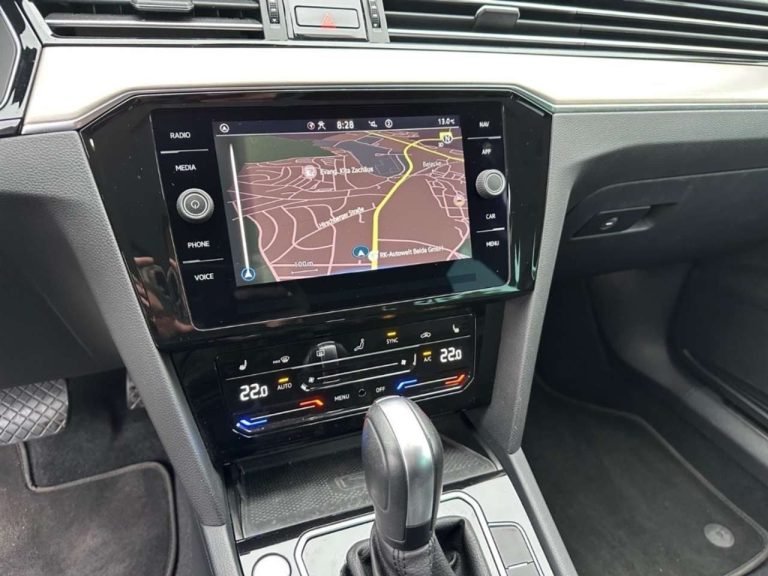 Volkswagen Passat Variant 2.0 TDI DSG Elegance - photo 13