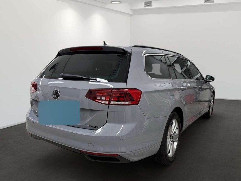 Volkswagen Passat Variant 2.0 TDI 4MOTION DSG Business - photo 3