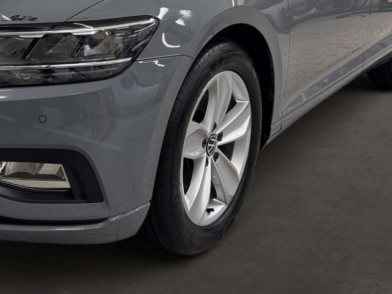Volkswagen Passat Variant 2.0 TDI 4MOTION DSG Business - photo 6