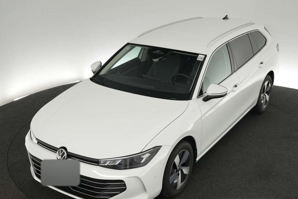 Volkswagen Passat 1.5 eTSI Business