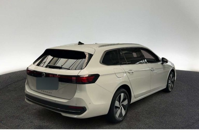 Volkswagen Passat Variant 2.0 TDI DSG Business - photo 2