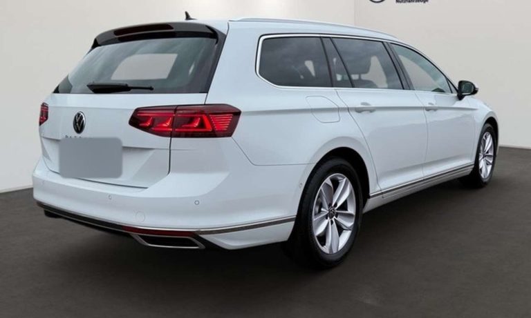 Volkswagen Passat 2.0 TDI DSG Elegance - photo 2
