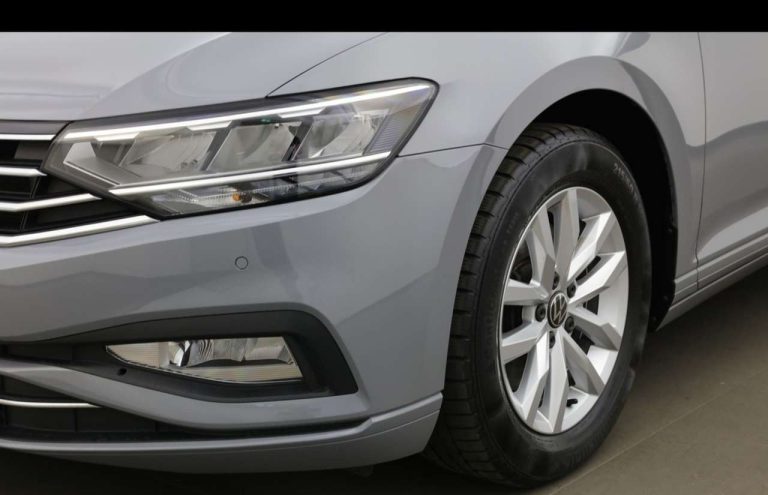 Volkswagen Passat Variant 2.0 TDI DSG Business - photo 3