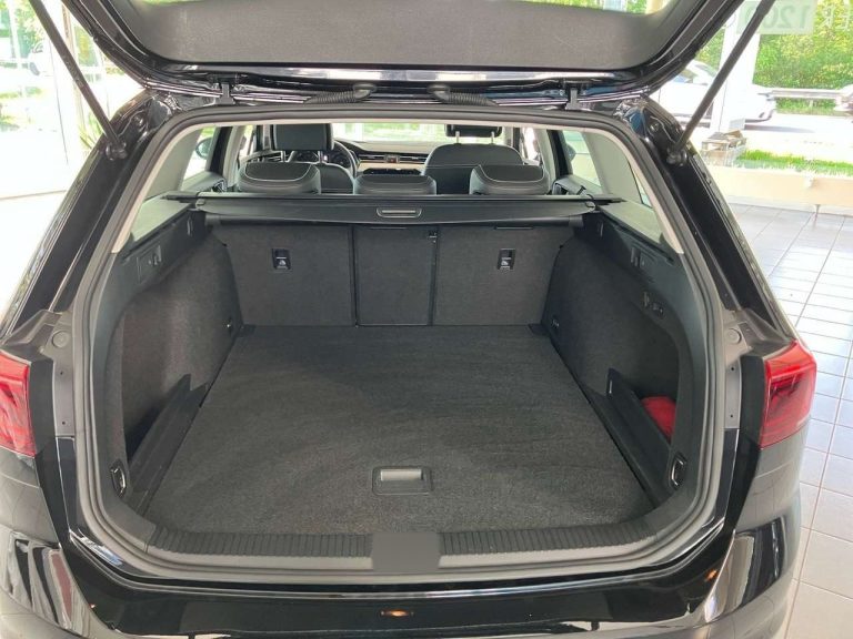 Volkswagen Passat Variant 1.5 TSI DSG Elegance - photo 5