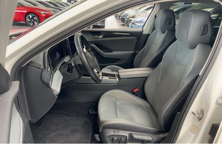Volkswagen Passat Variant 2.0 TDI DSG Business - photo 6