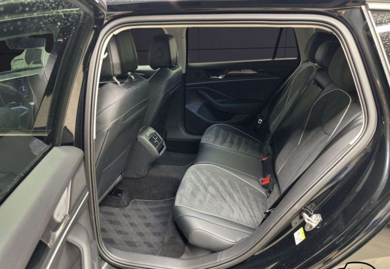 Volkswagen Passat Variant 1.5 eTSI DSG Business - photo 10