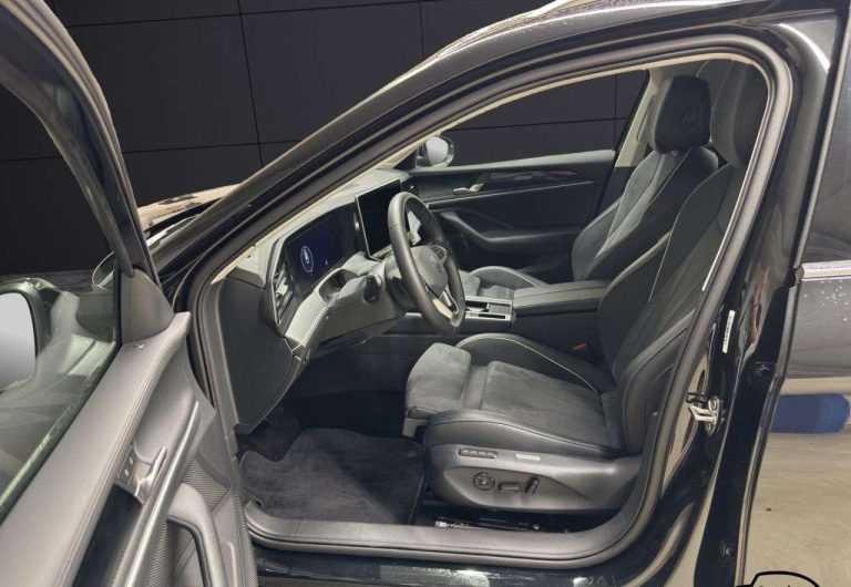 Volkswagen Passat Variant 1.5 eTSI DSG Business - photo 11