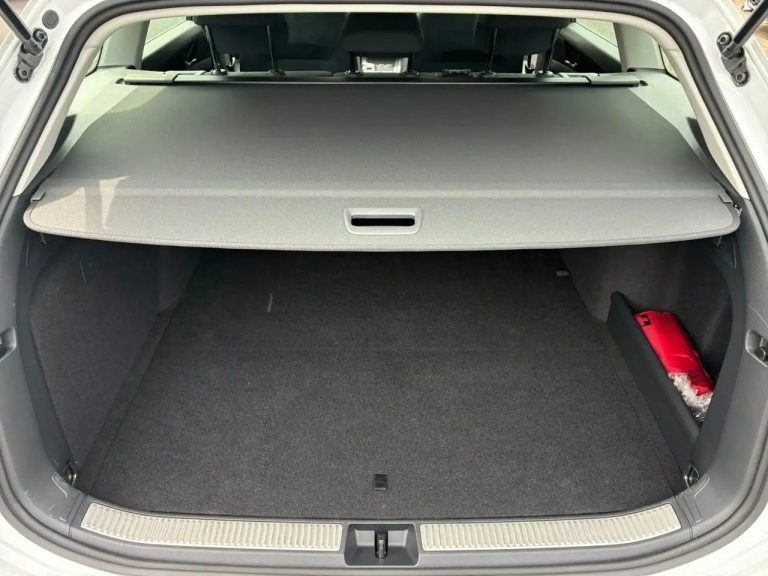 Volkswagen Passat Variant 1.5 eHybrid DSG - photo 15