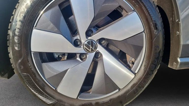 Volkswagen Passat 1.5 eTSI DSG - photo 6