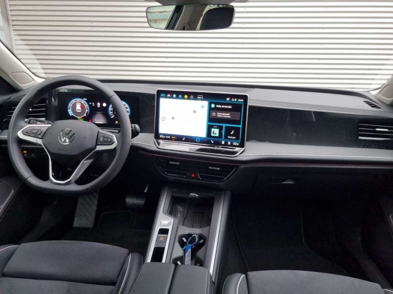 Volkswagen Passat 1.5 eTSI DSG Business - photo 6