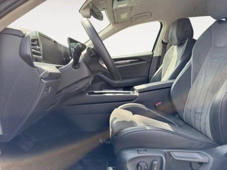 Volkswagen Passat 1.5 eHybrid DSG Elegance - photo 7