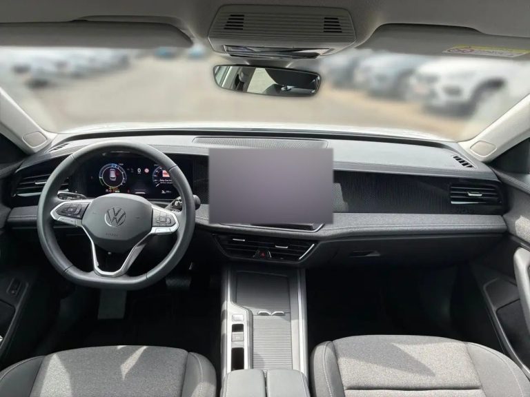 Volkswagen Passat Variant 1.5 eHybrid DSG - photo 9