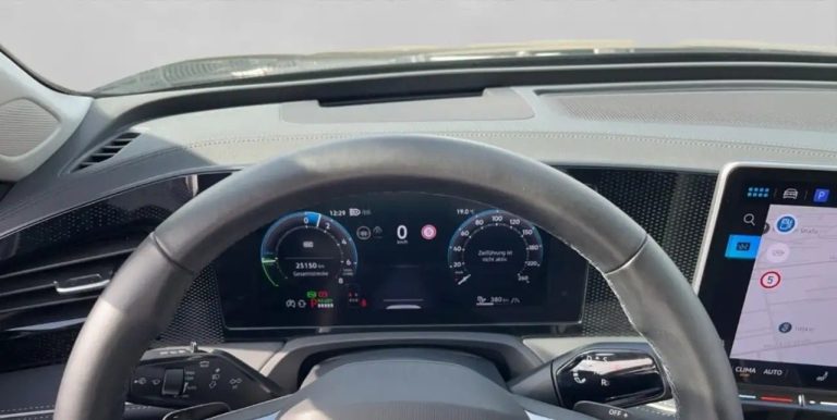 Volkswagen Passat Variant 1.5 TSI eHybrid Business - photo 14