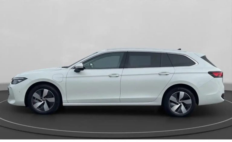 Volkswagen Passat Variant 1.5 TSI eHybrid - photo 3