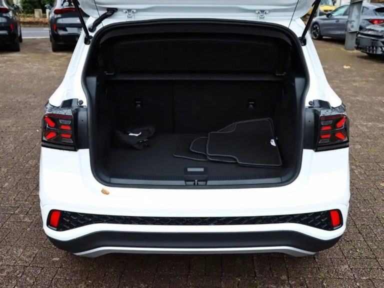 Volkswagen T-Cross R-Line 1.5 TSI OPF DSG - photo 15