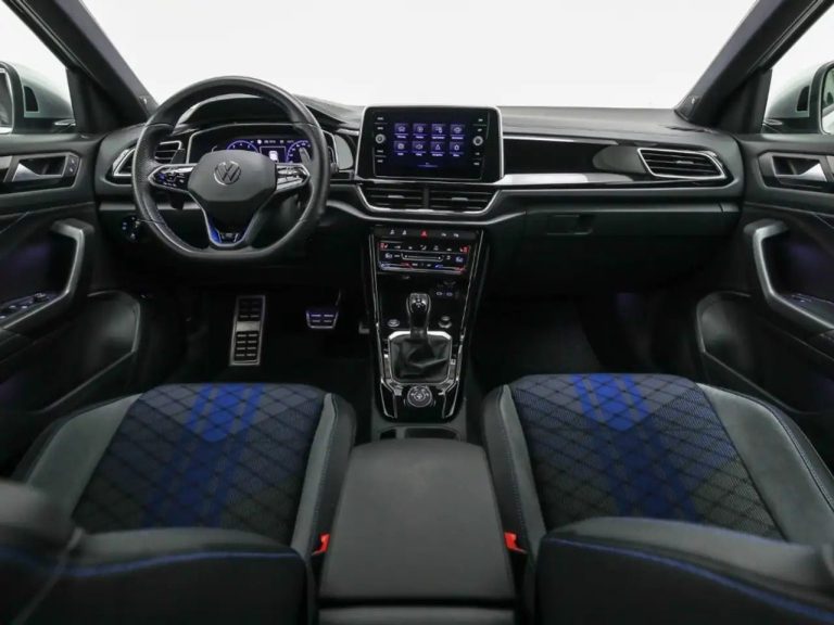 Volkswagen T-Roc R 2.0 TSI DSG 4MOTION - photo 7