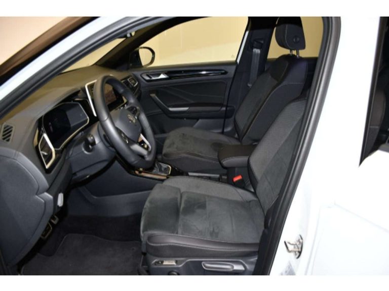 Volkswagen T-Roc 1.5 TSI DSG R-Line - photo 9