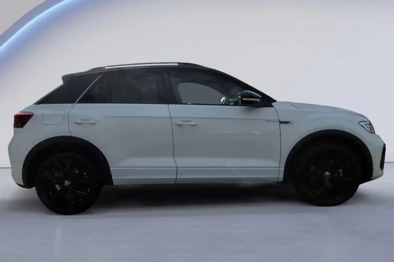 Volkswagen T-Roc R-Line 1.5 TSI DSG - photo 6