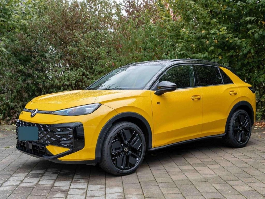 Volkswagen T-Roc 1.5 eTSI DSG R-Line