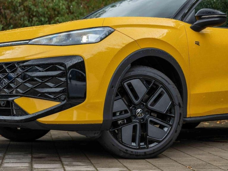Volkswagen T-Roc 1.5 eTSI DSG R-Line - photo 6
