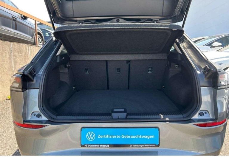 Volkswagen T-Roc 1.5 eTSI DSG Life - photo 9