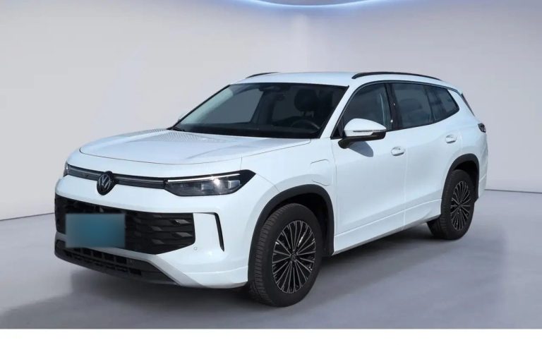 Volkswagen Tayron 1.5 TSI eHybrid Life