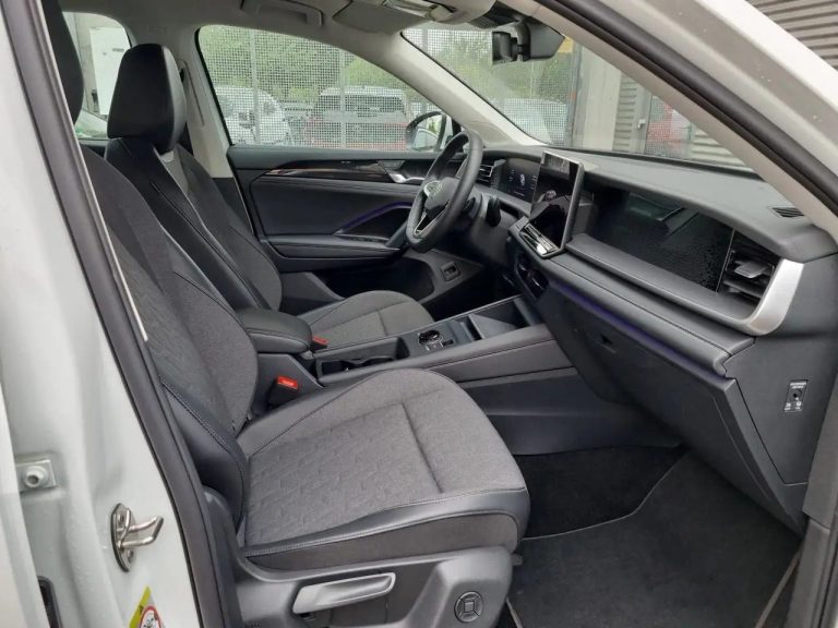 Volkswagen Tayron 1.5 eHybrid Life - photo 13