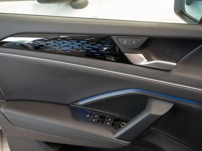 Volkswagen Tayron 1.5 TSI eHybrid Elegance - photo 14