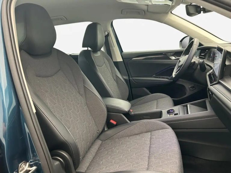 Volkswagen Tayron 1.5 TSI eHybrid - photo 4