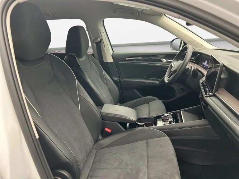 Volkswagen Tayron 1.5 TSI eHybrid - photo 4