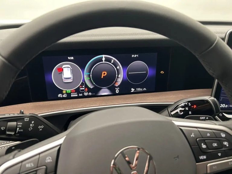 Volkswagen Tayron 1.5 TSI eHybrid - photo 9
