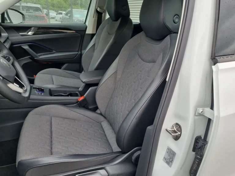 Volkswagen Tayron 1.5 eHybrid Life - photo 9