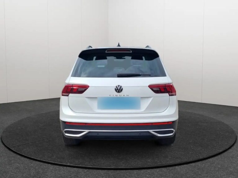 Volkswagen Tiguan 2.0 TDI Urban Sport - photo 5