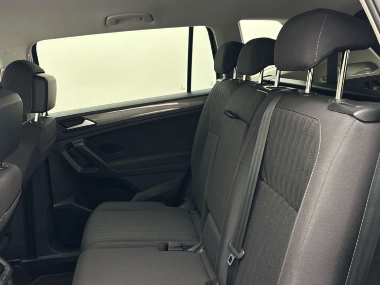 Volkswagen Tiguan 1.5 TSI DSG Life 7 places - photo 11