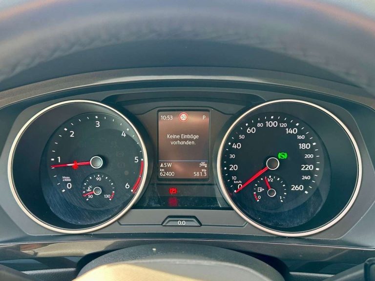 Volkswagen Tiguan 2.0 TDI DSG Life - photo 12