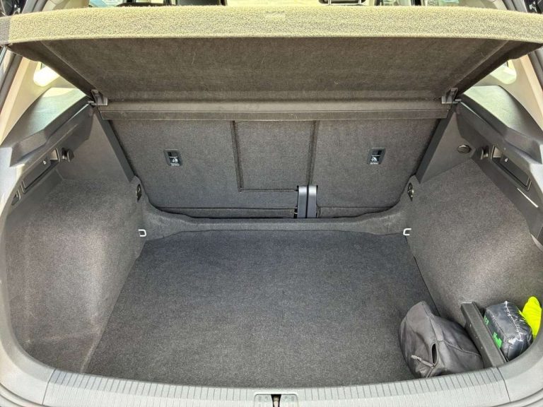 Volkswagen Tiguan 2.0 TDI DSG Life - photo 12