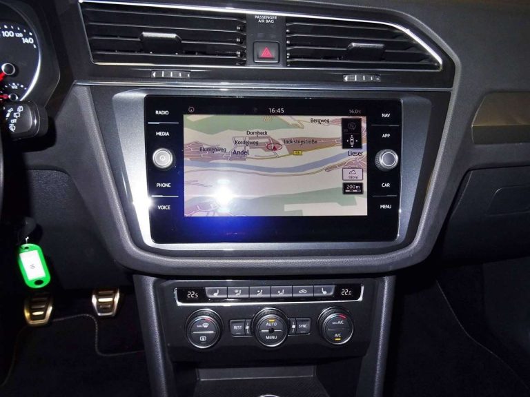Volkswagen Tiguan Active 2.0 TDI DSG - photo 13
