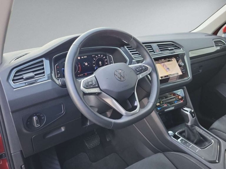 Volkswagen Tiguan 2.0 TDI DSG Elegance - photo 6
