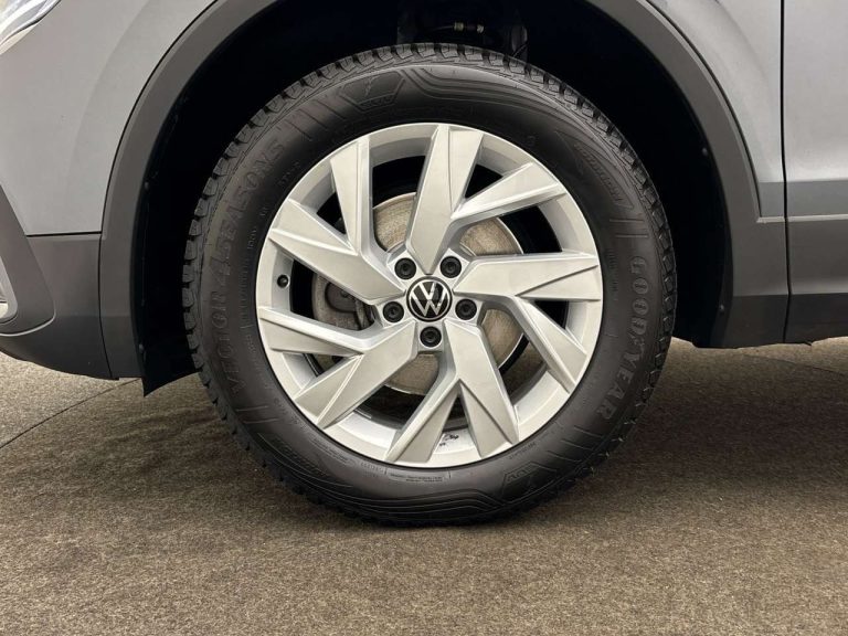 Volkswagen Tiguan 1.5 TSI DSG Life 7 places - photo 7
