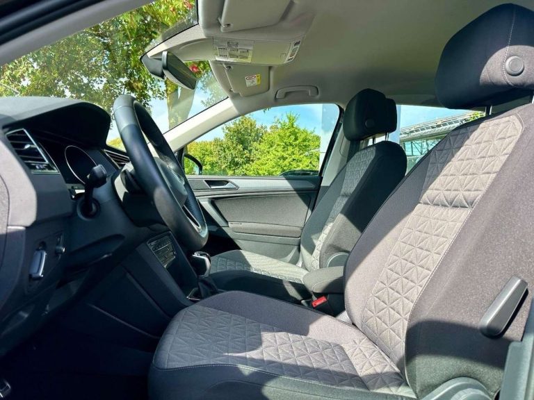 Volkswagen Tiguan 2.0 TDI DSG Life - photo 9