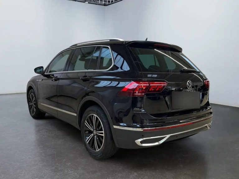 Volkswagen Tiguan 2.0 TDI Elegance DSG - photo 3