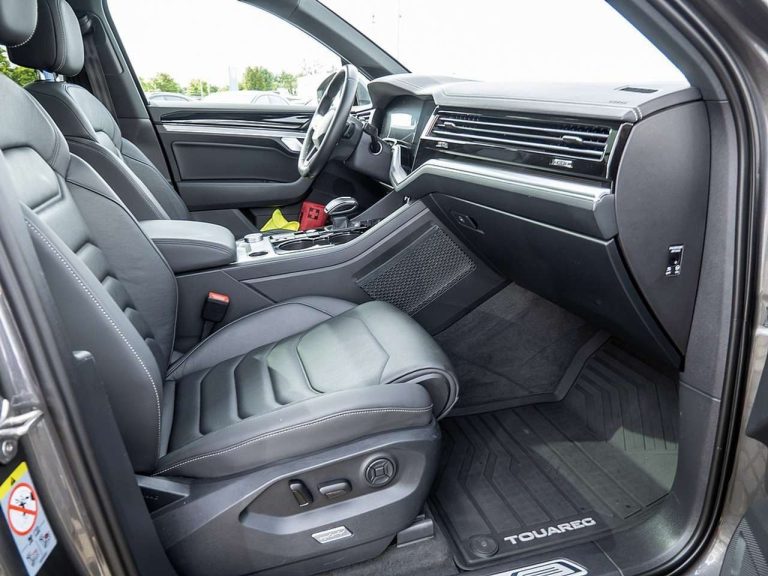 Volkswagen Touareg 3.0 V6 TSI eHybrid 4MOTION Elegance - photo 4