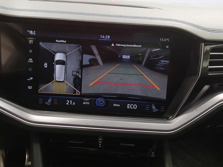 Volkswagen Touareg R 3.0 V6 eHybrid 4MOTION - photo 12