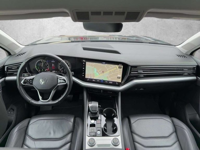 Volkswagen Touareg 3.0 V6 TSI eHybrid 4MOTION Elegance - photo 6