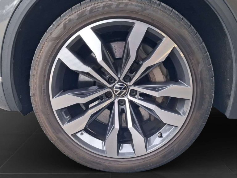 Volkswagen Touareg 3.0 V6 eHybrid 4MOTION Elegance - photo 11