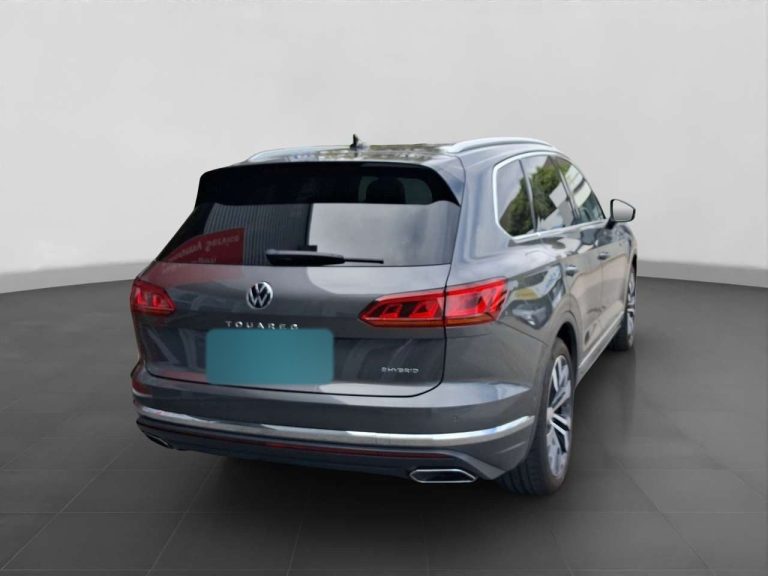 Volkswagen Touareg 3.0 V6 eHybrid 4MOTION Elegance - photo 2