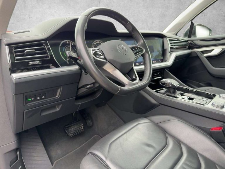 Volkswagen Touareg 3.0 V6 TSI eHybrid 4MOTION Elegance - photo 5