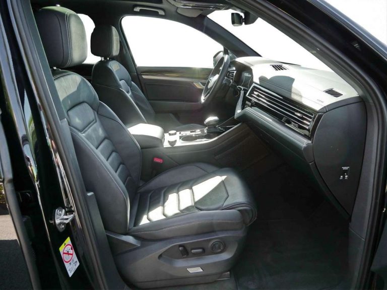Volkswagen Touareg 3.0 V6 eHybrid 4MOTION Elegance - photo 6