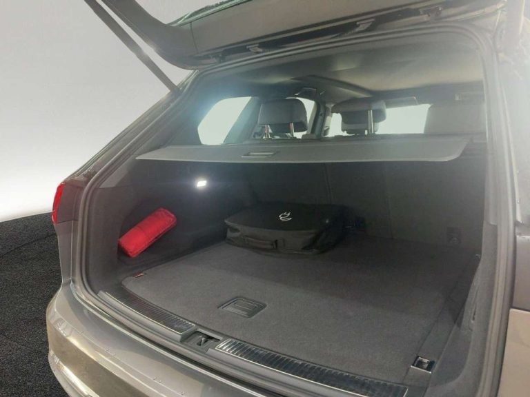 Volkswagen Touareg 3.0 V6 eHybrid 4MOTION Elegance - photo 10